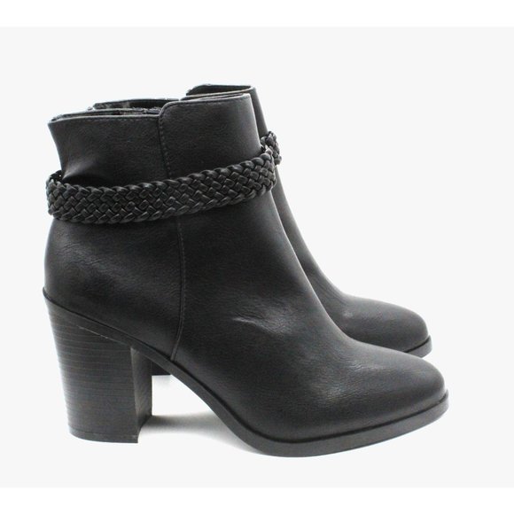 Journee Collection Women's Maggie Bootie - Picture 3 of 7